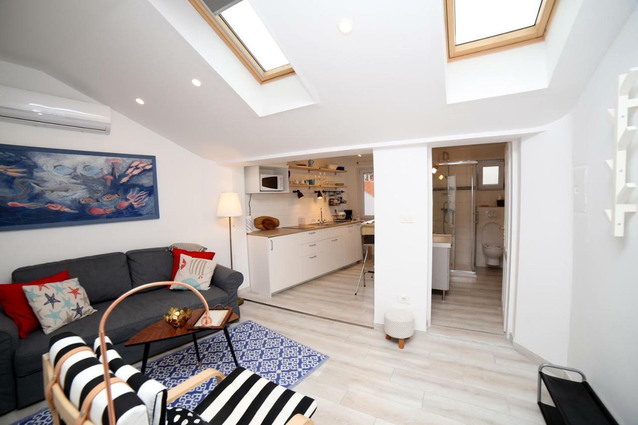 Apartmán Sweet With Free Private Parking Pula