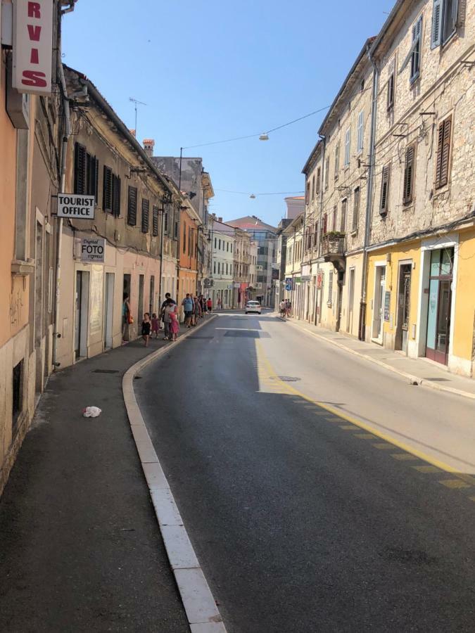 Apartment Sweet With Free Private Parking Pula